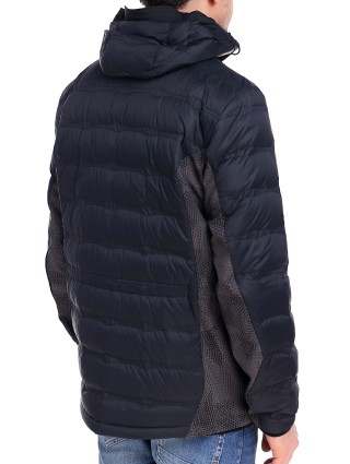 Чёрная куртка BOSS: фото 6 - Invogue